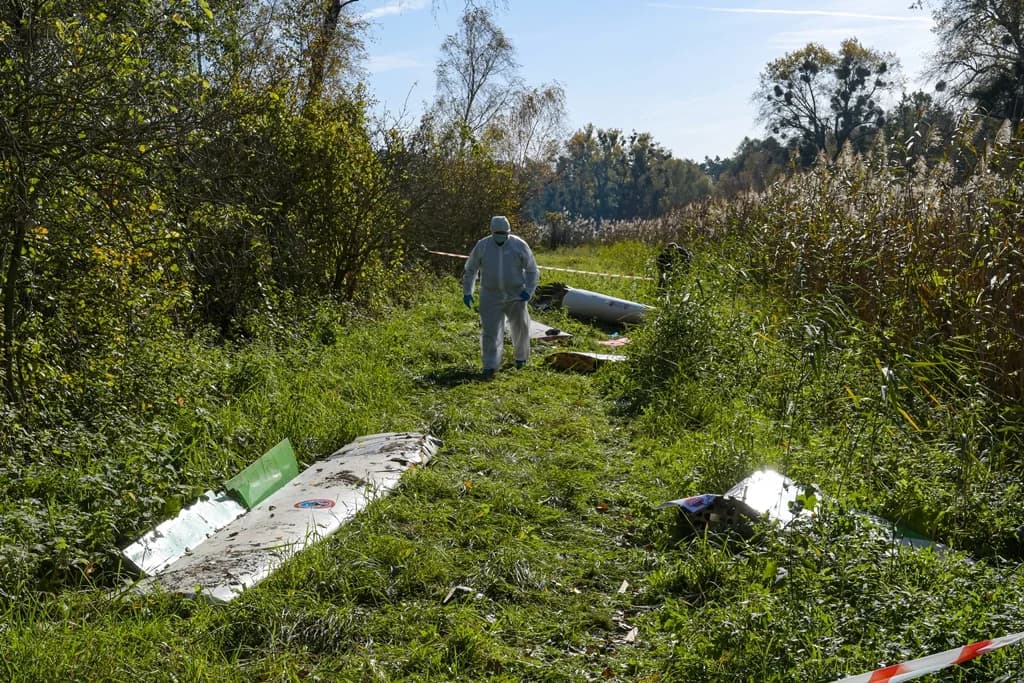 Katastrofa samolotu, uzbrojeni przestępcy i działania antyterrorystów - duże ćwiczenia policji i służb ratowniczych [ZDJĘCIA I FILM]