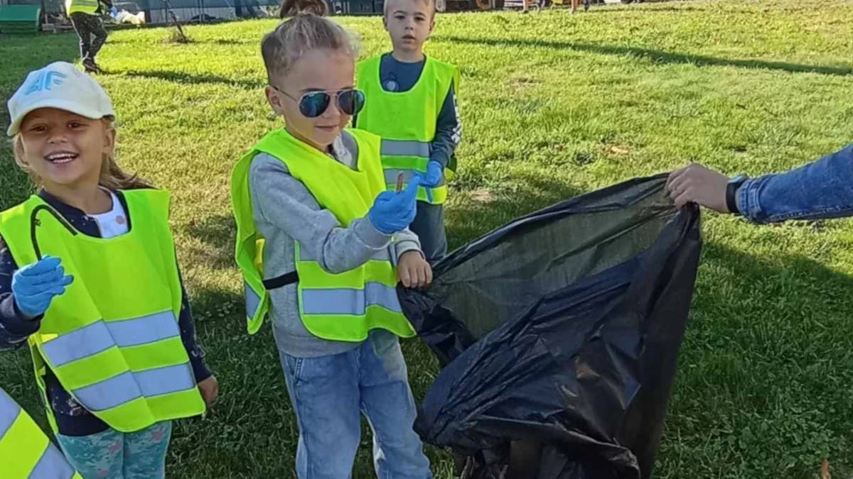 Przedszkolaki z Mieszkowa sprzątały świat [ZDJĘCIA]