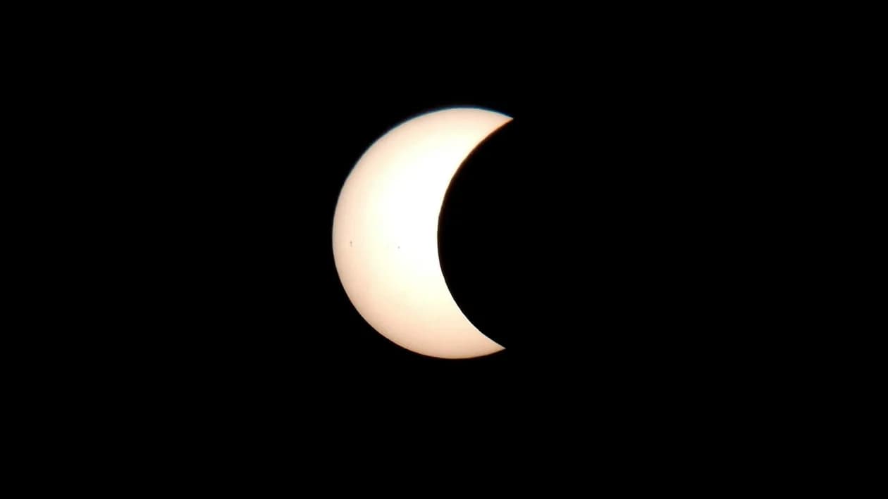 Nad Polską rozgrywa się jedno z najbardziej spektakularnych widowisk astronomicznych ostatnich dekad.