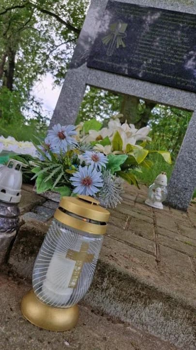 "Wianki Dębińskie" zamiast obchodów Nocy Świętojańskiej w lasku "Guć" w Nowym Mieście [ZDJĘCIA, WIDEO] — zdjęcie 6 z 42