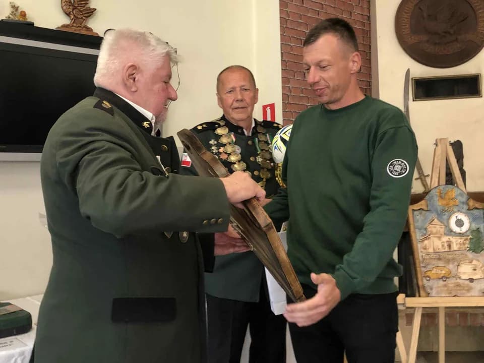 Rodzinny Piknik Strzelecki KBS Jarocin. Kura zestrzelił 98-latek [ZDJĘCIA] — zdjęcie 4 z 47