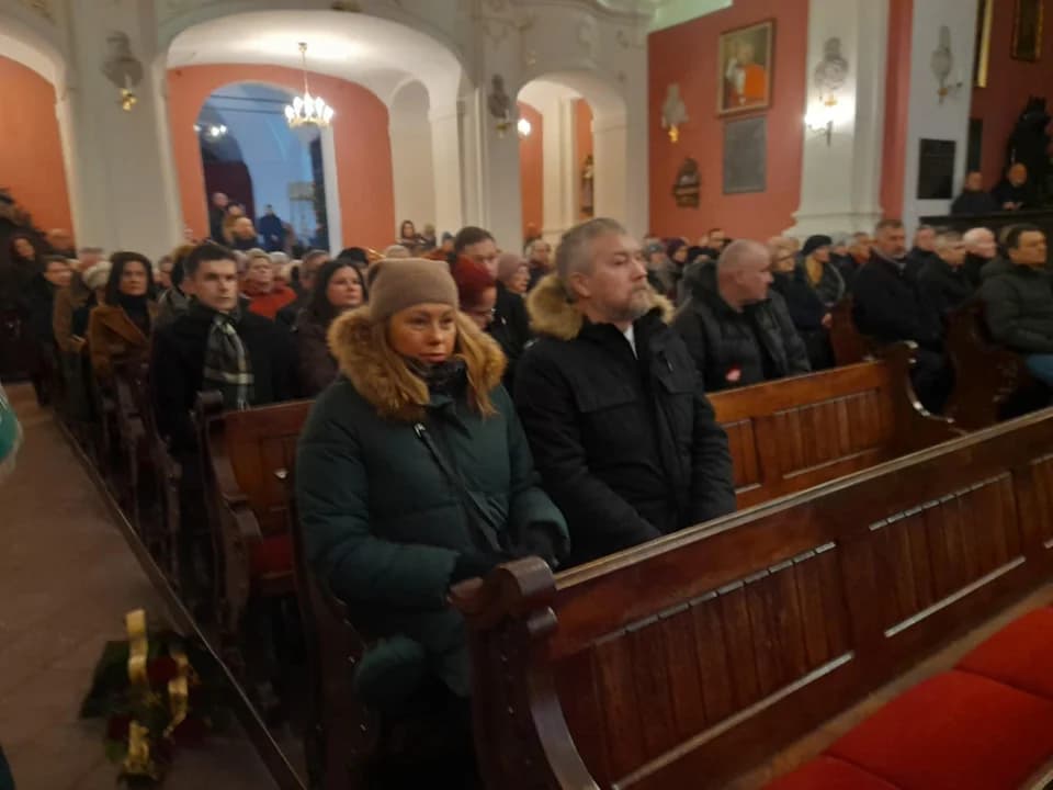 Uroczystości pogrzebowe Marka Przymusińskiego odbyły się w sobotę, 11 stycznia. Msza św. żałobna została odprawiona w kościele św. Marcina w Jarocinie.