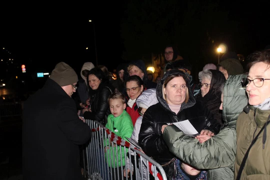 Misterium Pasyjne w kościele św. Antoniego Padewskiego w Jarocinie — zdjęcie 6 z 121