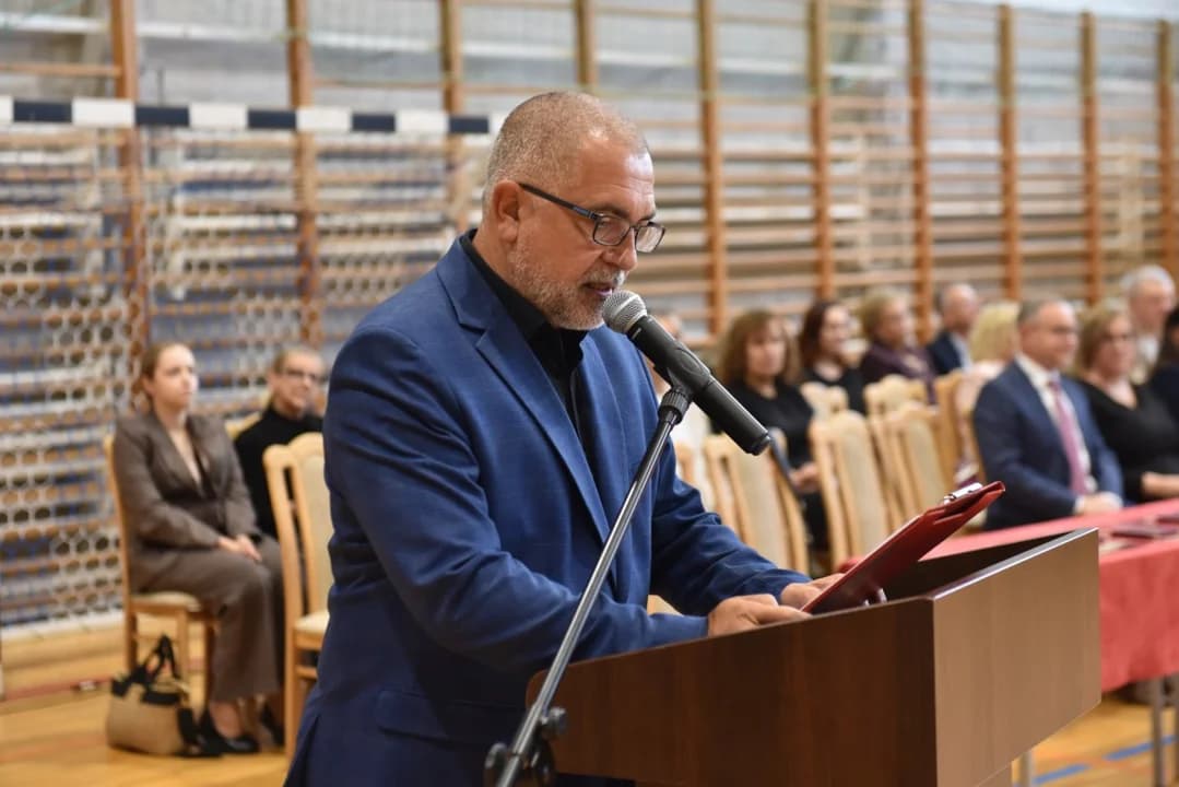 Uczniowie placówek w powiecie jarocińskim rozpoczęli rok szkolny [ZDJĘCIA] — zdjęcie 4 z 100