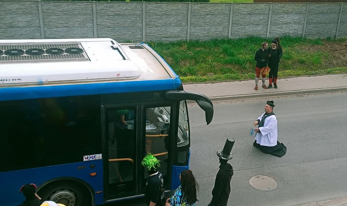"Niedźwiedzie Wielkanocne". Jury wybrało 20 najciekawszych zdjęć. Teraz wszystko zależy od WAS [GŁOSOWANIE]