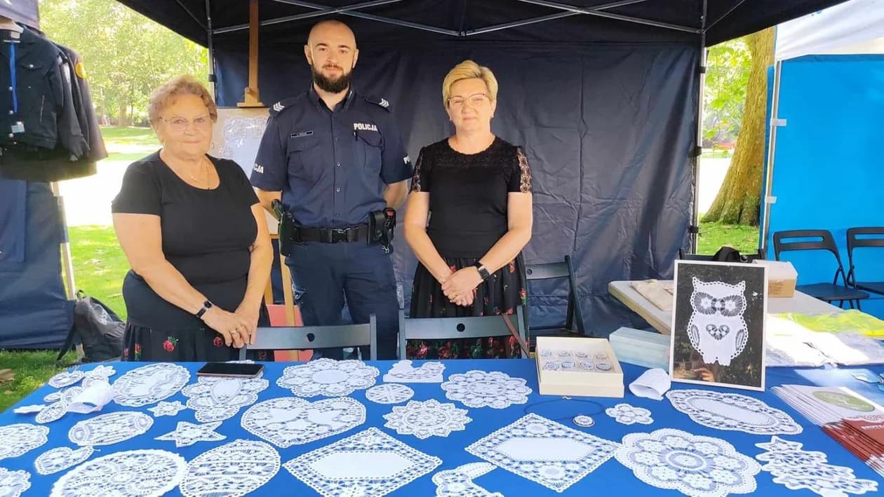 Komendanci jarocińskiej policji zostali wyróżnieni Złotą Odznaką „Zasłużony Policjant"