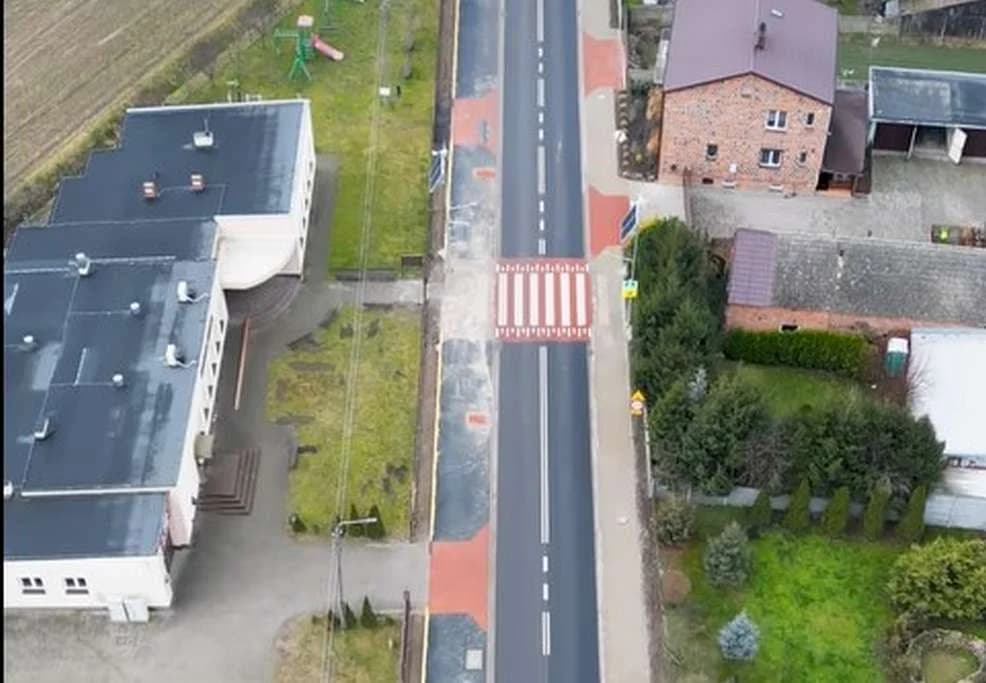 Nowe chodniki i droga w powiecie jarocińskim — zdjęcie 3 z 12