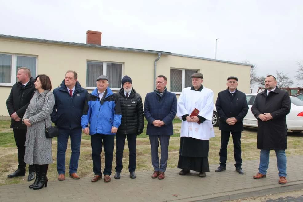 Zakończyła się przebudowa drogi powiatowej Żerków - Bieździadów [ZDJĘCIA]