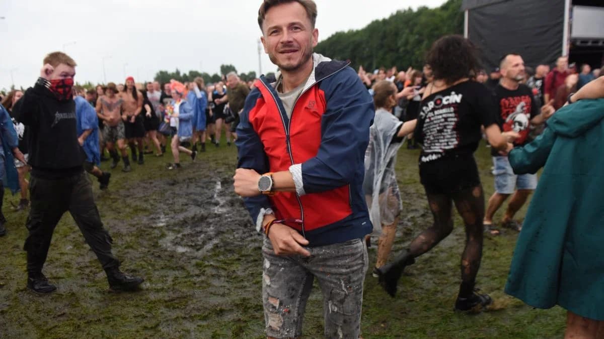 Tak bawiliście w błocie i deszczu podczas pierwszego dnia Jarocin Festiwal 2026