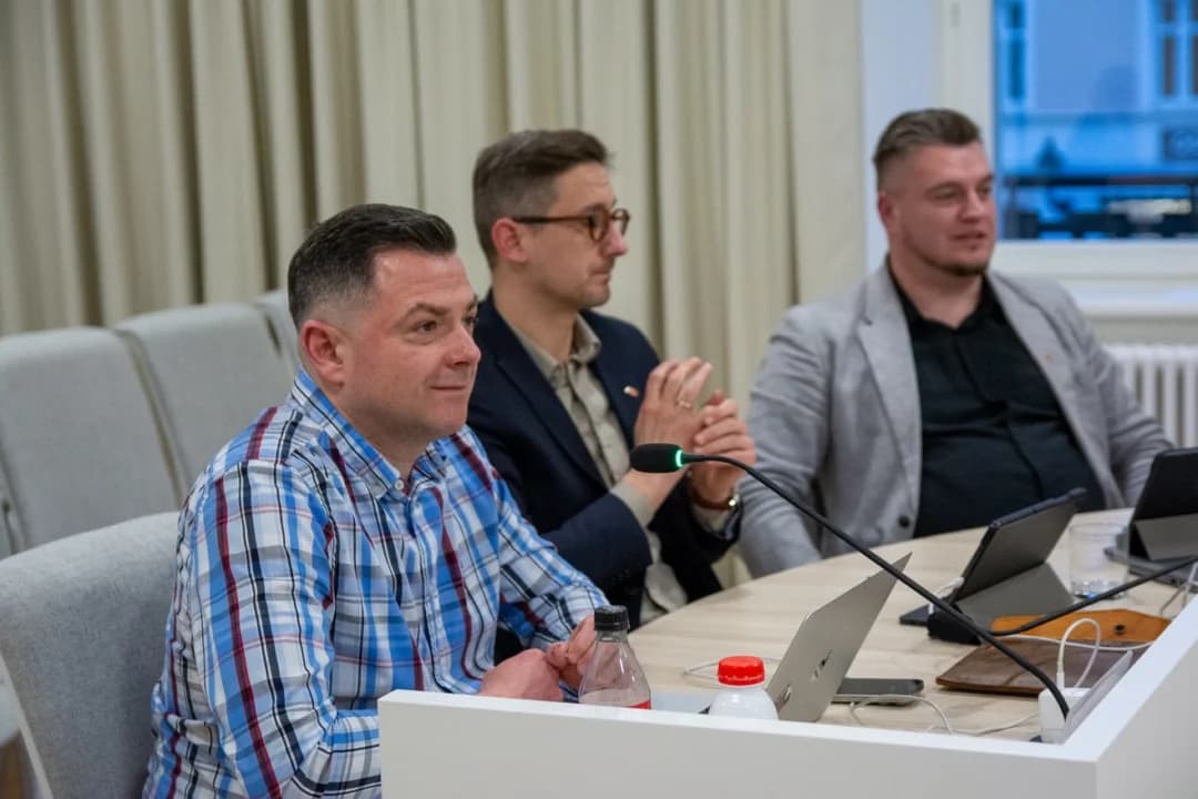 Jarocińscy radni podnieśli wynagrodzenie burmistrza. Ile będzie teraz zarabiała Urszula Wyremblewska-Korzyniewska? [ZDJĘCIA SONDA]