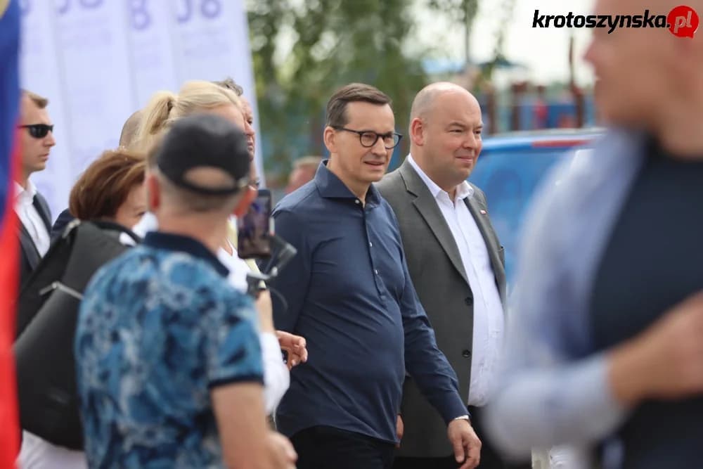 Mateusz Morawiecki w Krotoszynie. Piknik 800+ — zdjęcie 4 z 112