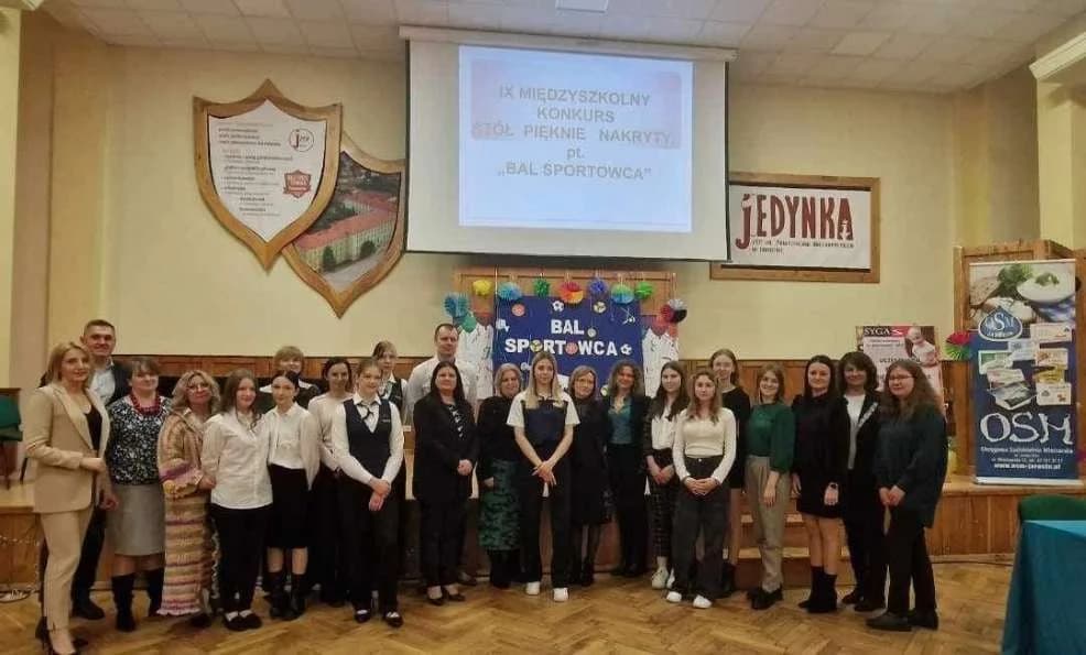 Konkurs Stół Pięknie Nakryty w ZSP nr 1 w Jarocinie — zdjęcie 3 z 20