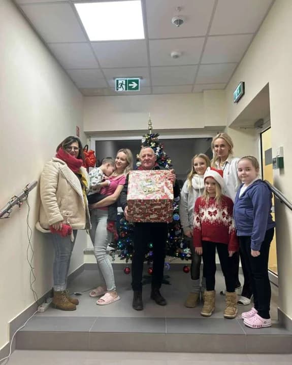 Dary dla oddziału dziecięcego szpitala w Jarocinie — zdjęcie 2 z 9