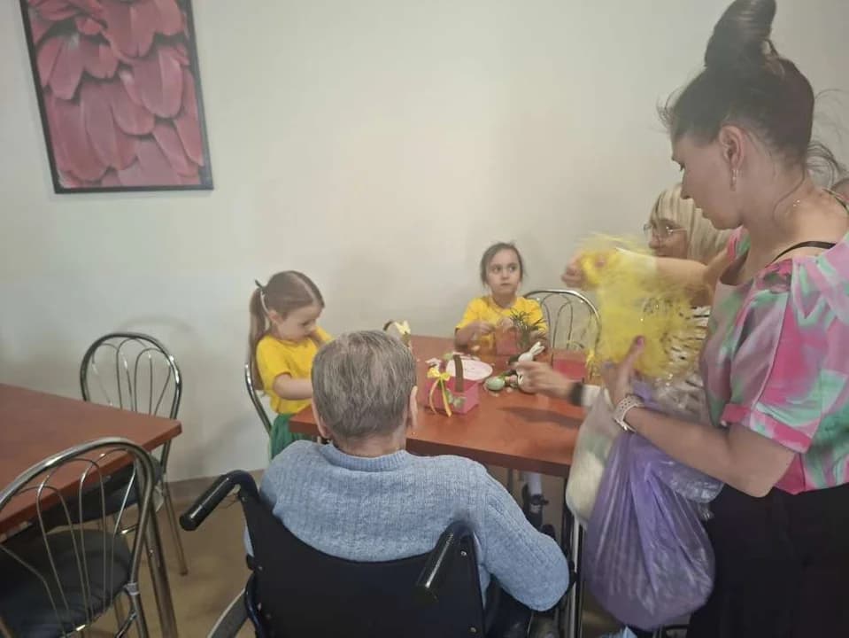 Wielkanocne przedstawienie przedszkolaków z jarocińskiej "Poziomki” — zdjęcie 3 z 22
