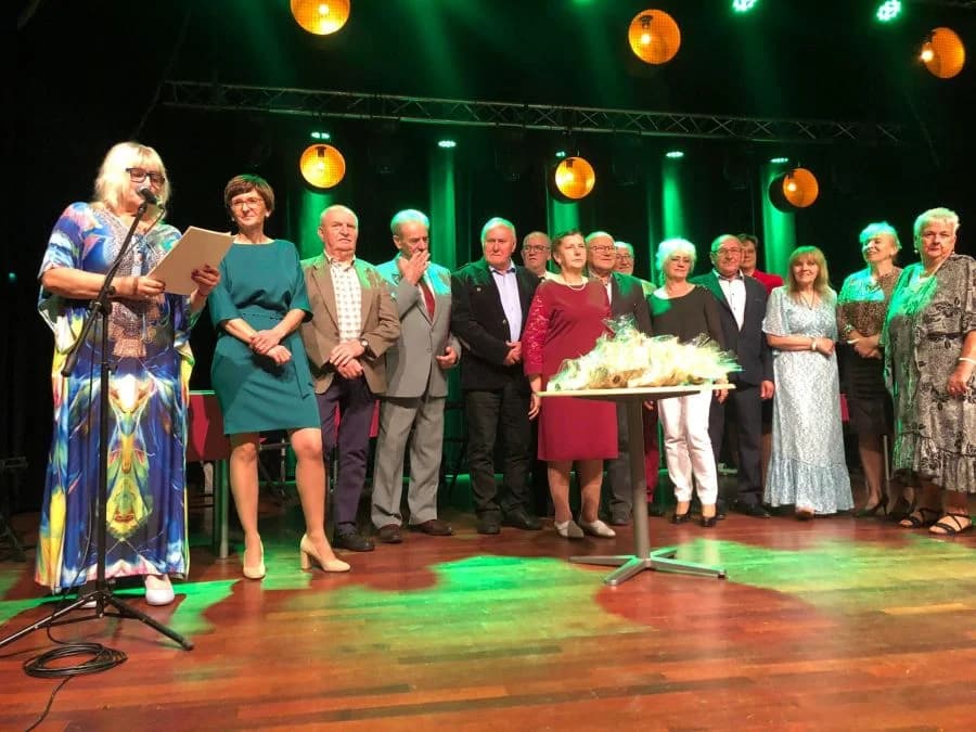 Zespół "Zawsze Młodzi" z Jarocina zaprosił na wspólne śpiewanie w 11. rocznicę swojej działalności [ZDJĘCIA]