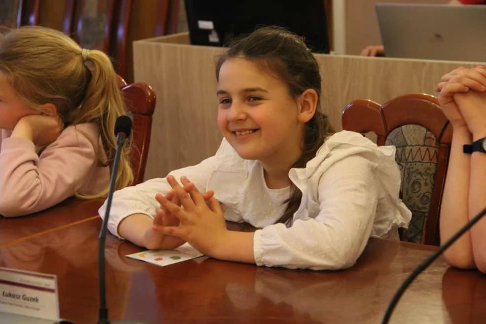 Młodzi goście zadawali wiele pytań. — zdjęcie 4 z 18
