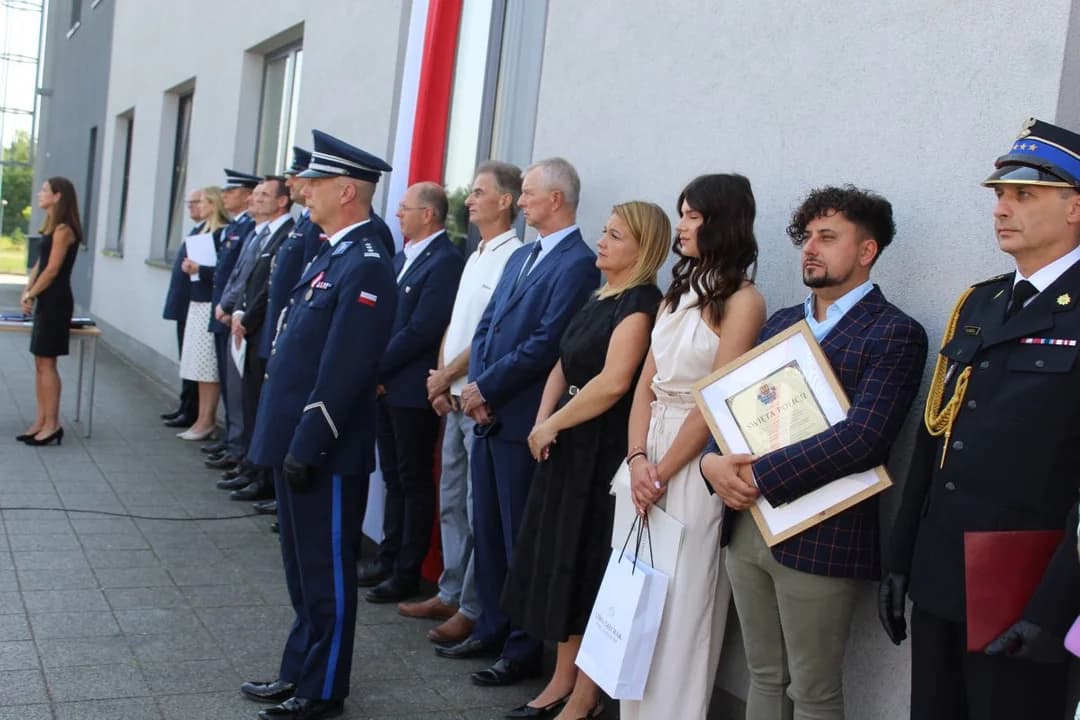 Święto Policji w Jarocinie. Policjanci odebrali awanse, padła ważna zapowiedź na 2027 rok