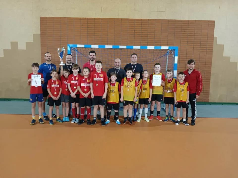 VII Gwiazdkowy Turniej Rodzinny w futsalu GKS Żerków CUP 2023
