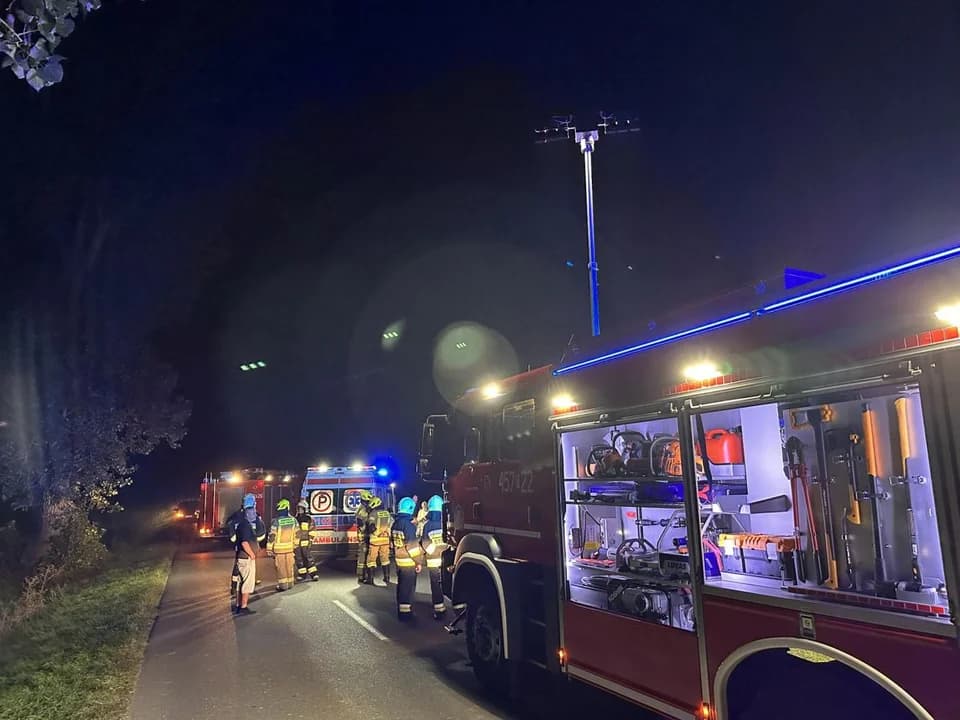 Dwa pojazdy zderzyły się na drodze Jarocin – Żerków — zdjęcie 5 z 10