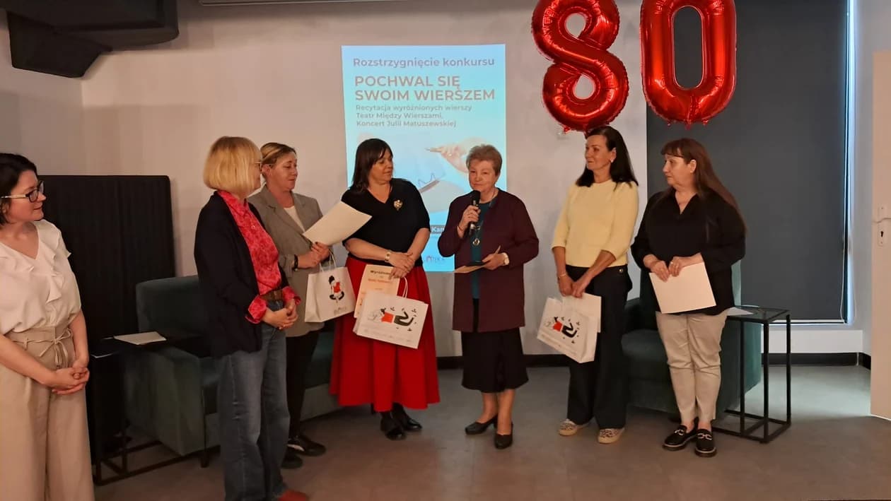 42 autorów zgłosiło 77 wierszy na konkurs ogłoszony w Jarocinie. ZOBACZCIE nagrodzone teksty [ZDJĘCIA]
