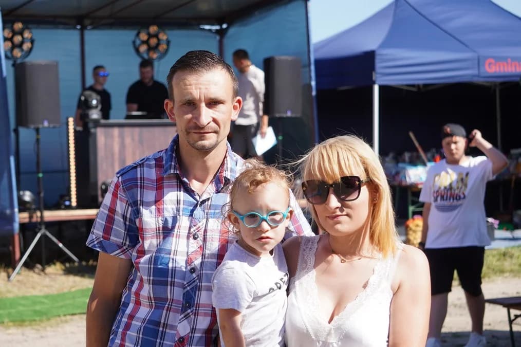 Festyn rodzinny w Magnuszewicach przyciągnął tłumy. Zbierano pieniądze na leczenie Olka Łokietka [ZDJĘCIA] — zdjęcie 4 z 222