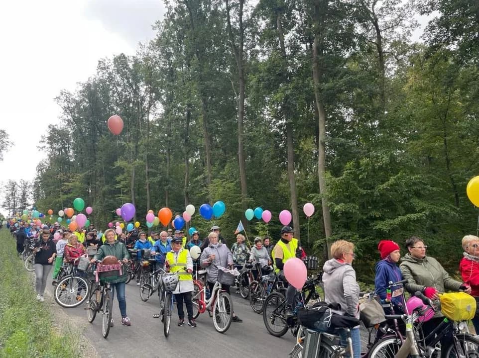 Rajd z piknikiem i inne atrakcje na otwarciu Alei Światowego Dnia Roweru [AKTUALIZAJCE, ZDJĘCIA]