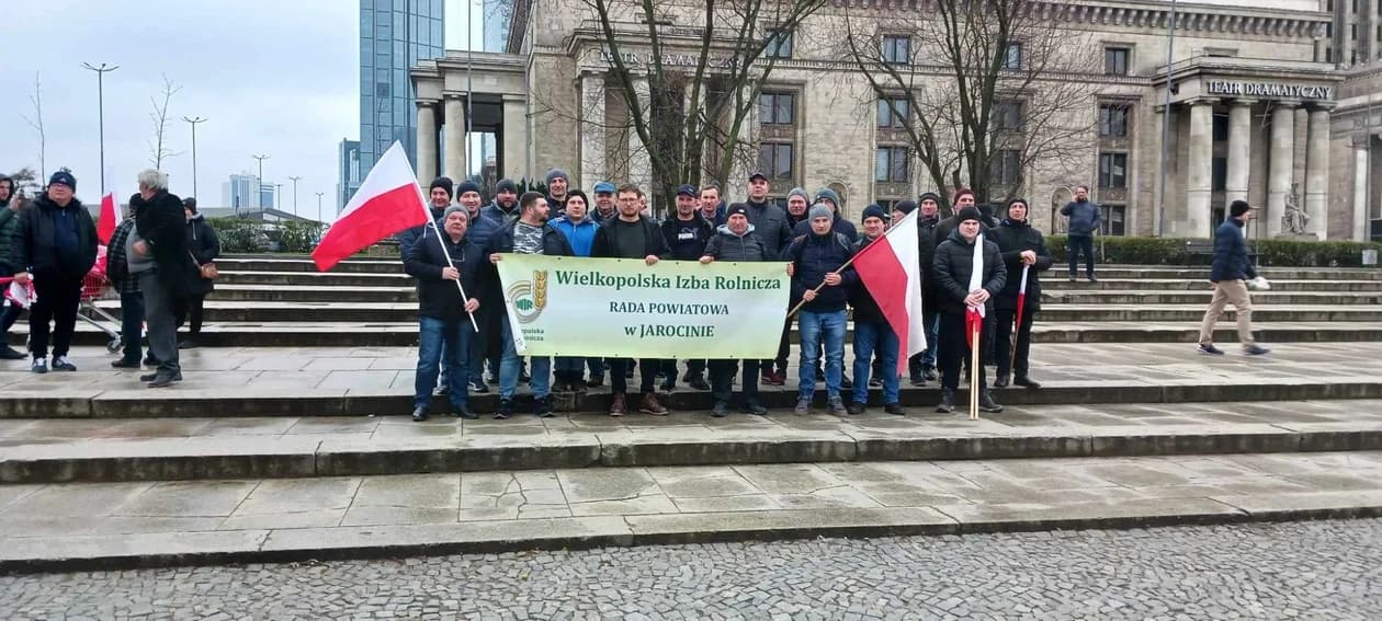 Jarocińscy rolnicy na proteście w Warszawie