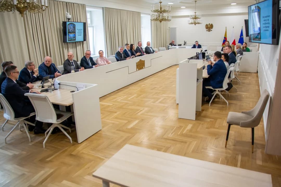 Święty Marcin patronem Jarocina od 30 lat. Uroczysta sesja w ratuszu — zdjęcie 5 z 28