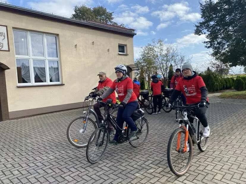 35 km na 35-lecie. Wyjątkowe urodziny „Gazety Jarocińskiej”. Niedzielne podchody z RoweLOVE Jarocin [ZDJĘCIA]