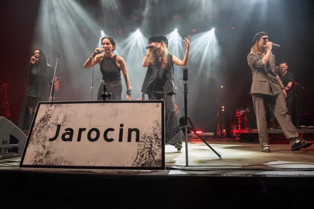 Trwa finał Wielkopolskich Rytmów Młodych w jarocińskim amfiteatrze [ZDJĘCIA]