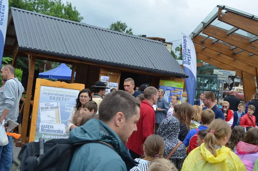 Tłumów możemy spodziewać się nie tylko na stokach, ale również na Krupówkach.