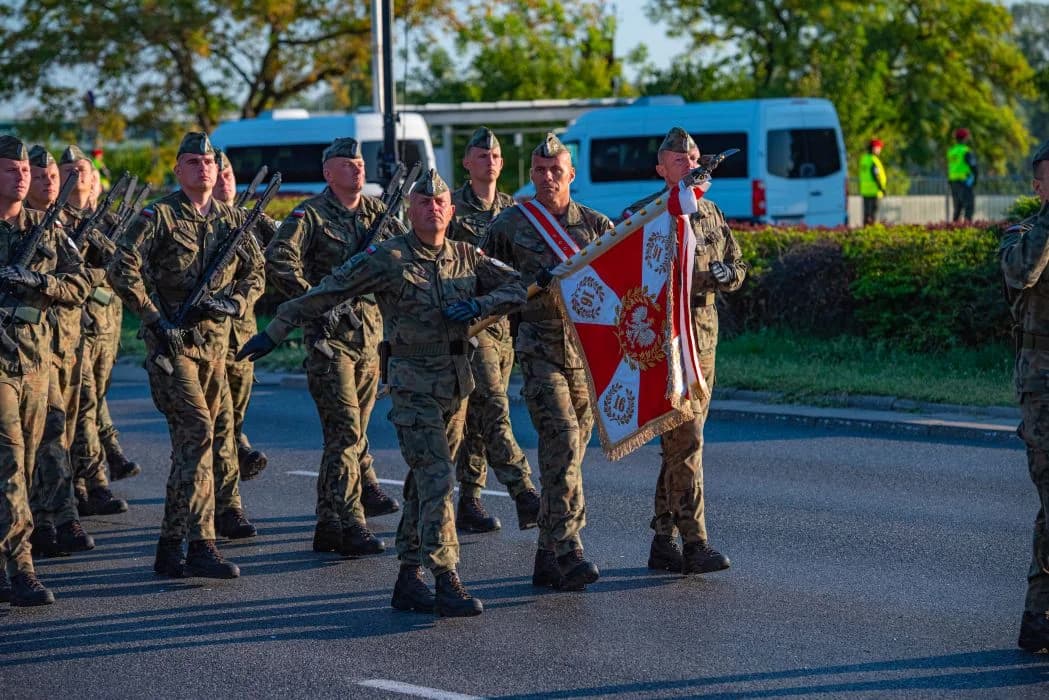 Pododdział z Jarocina w próbie największej defilady Wojska Polskiego — zdjęcie 3 z 61