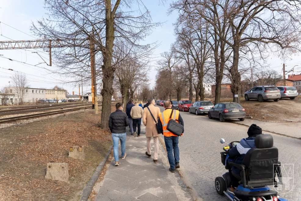 Spotkanie w sprawie dostępności do dworca kolejowego w Jarocinie