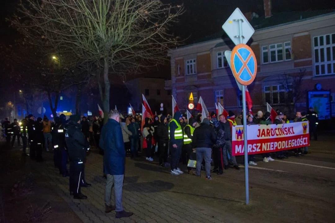 I Jarociński Marsz Niepodległości. Organizatorzy liczyli na ok. 900 osób. Czy tyle przyszło?