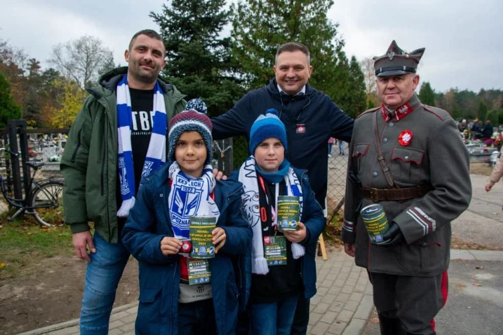 Ponad 25 tys. zł zebrano na cmentarzach w Jarocinie, Mieszkowie i Żerkowie na renowację grobów powstańców [ZDJĘCIA]