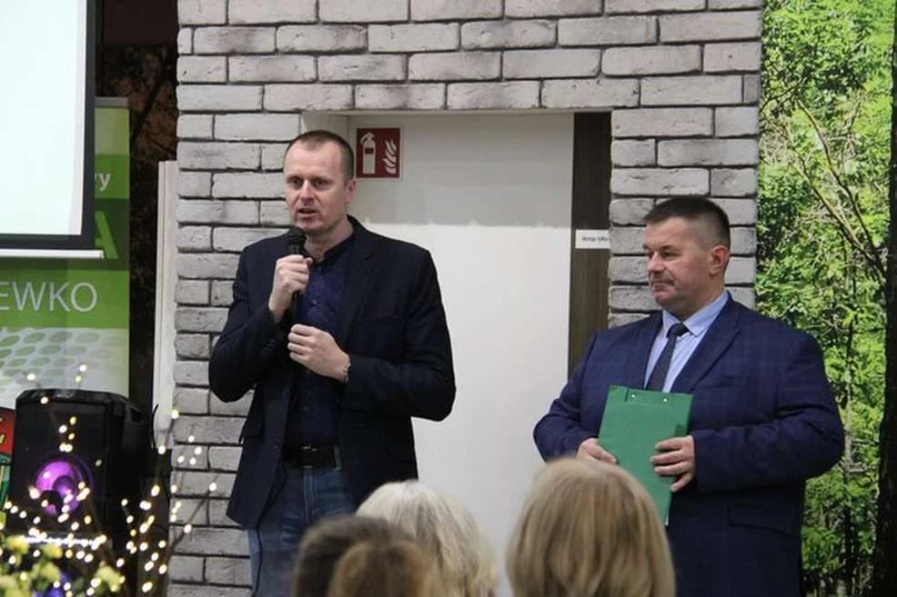 starosta jarociński, Mariusz Stolecki i Sławomir Gruchała, organizator Igrzysk Kół Gospodyń Wiejskich — zdjęcie 2 z 22
