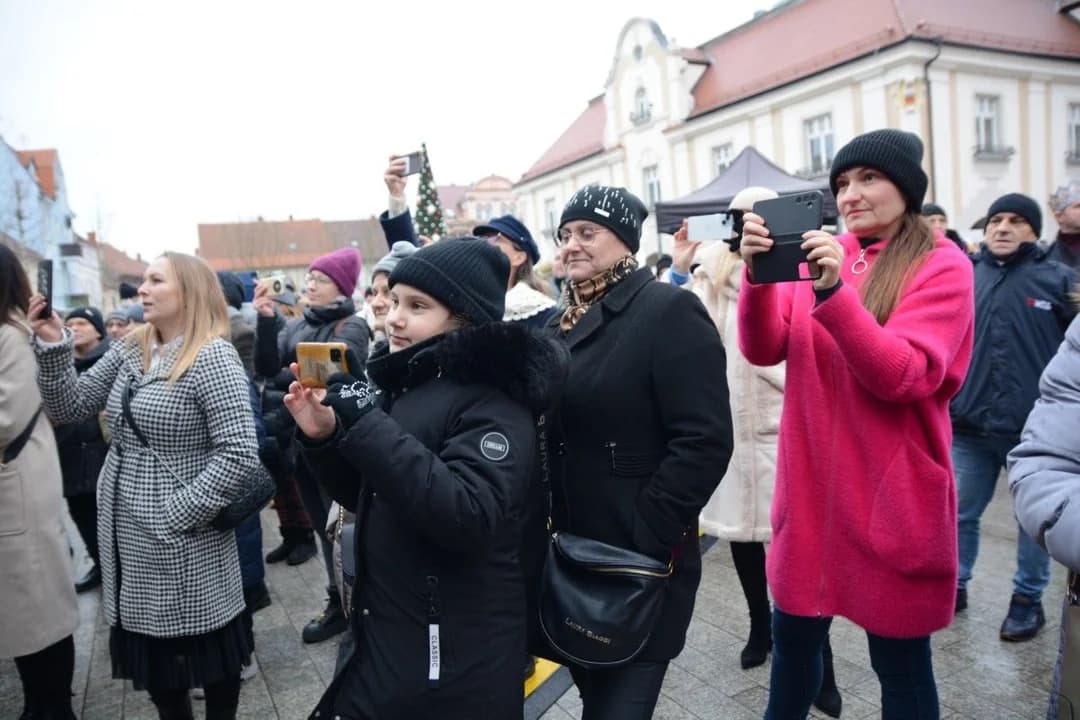14. Jarocińskie Kolędowanie z Orszakiem Trzech Króli. Najwięcej było przedszkolaków  [ZDJĘCIA]