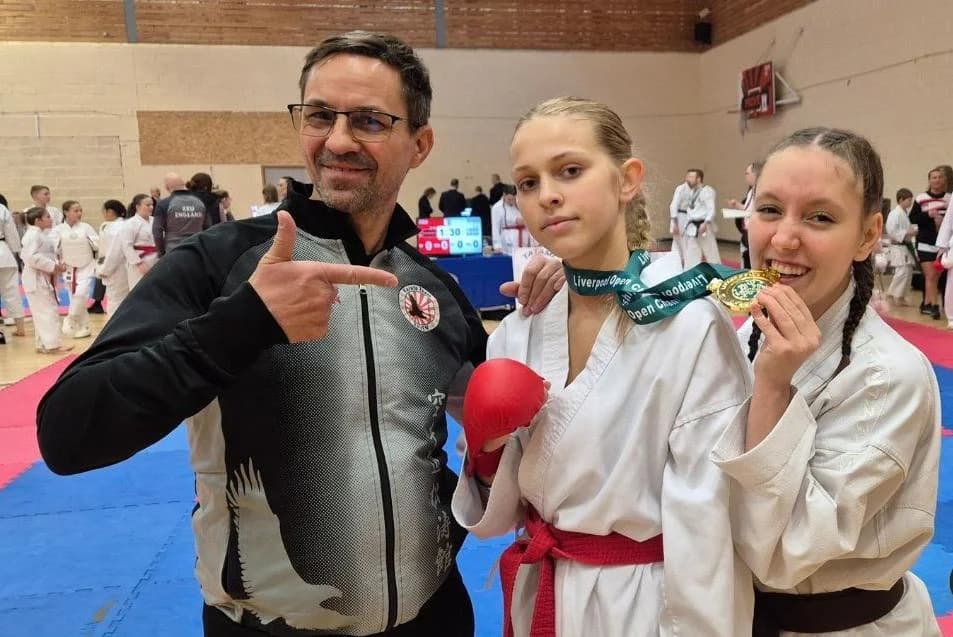 Trzy medale zawodniczek z Karate Raven Jarocin [ZDJĘCIA]