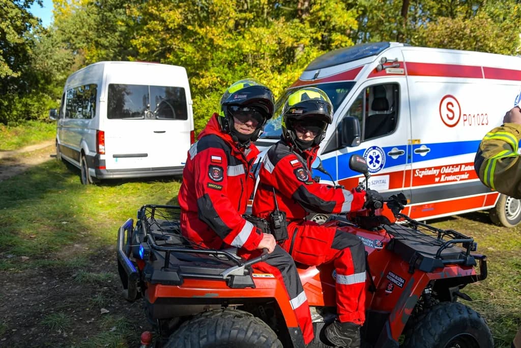 Katastrofa samolotu, uzbrojeni przestępcy i działania antyterrorystów - duże ćwiczenia policji i służb ratowniczych [ZDJĘCIA I FILM]