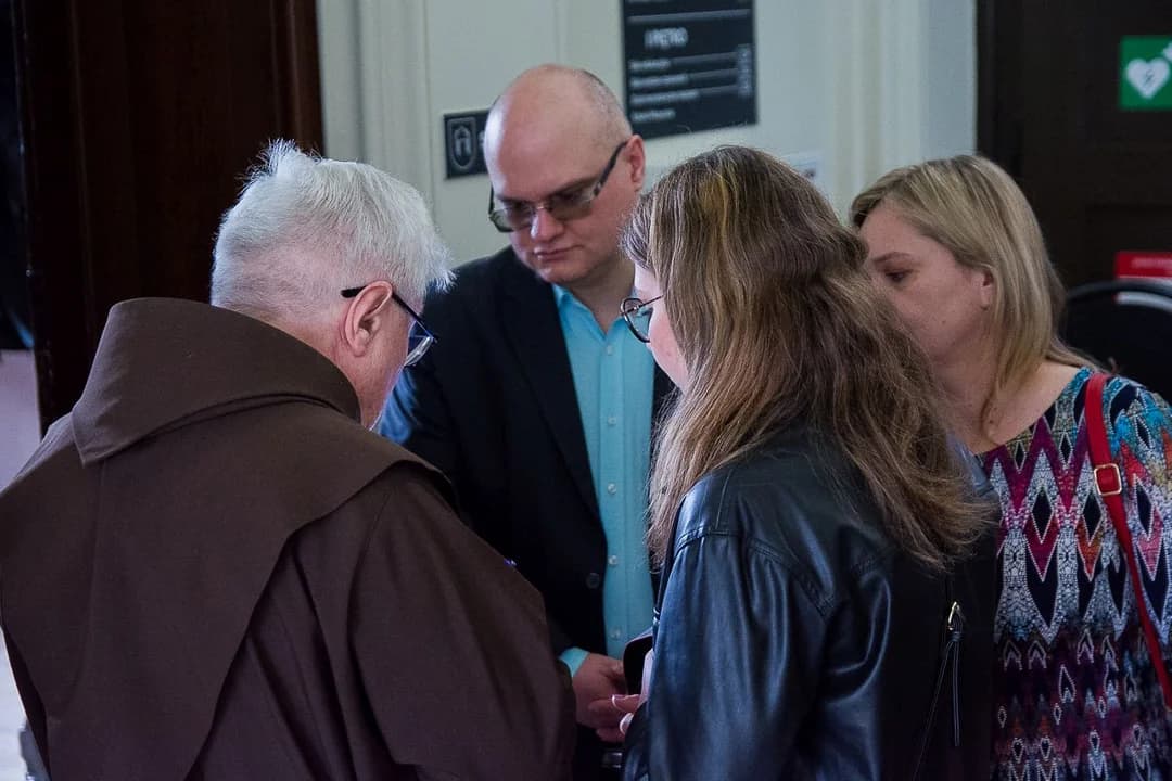 W muzeum otworzyli wystawę na 90-lecie franciszkanów w Jarocinie — zdjęcie 6 z 67