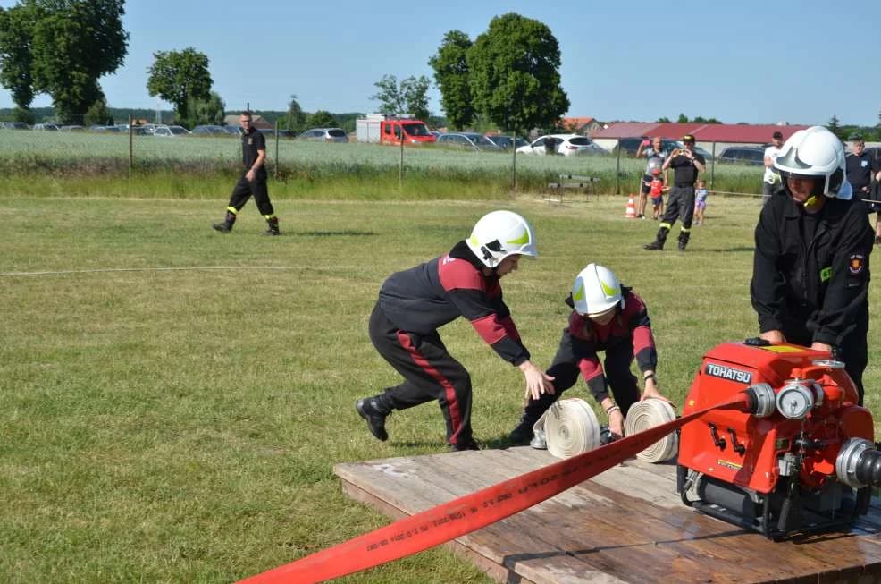 Zawody sportowo-pożarnicze w Noskowie. Będą rywalizowali strażacy z gminy Jaraczewo — zdjęcie 4 z 262