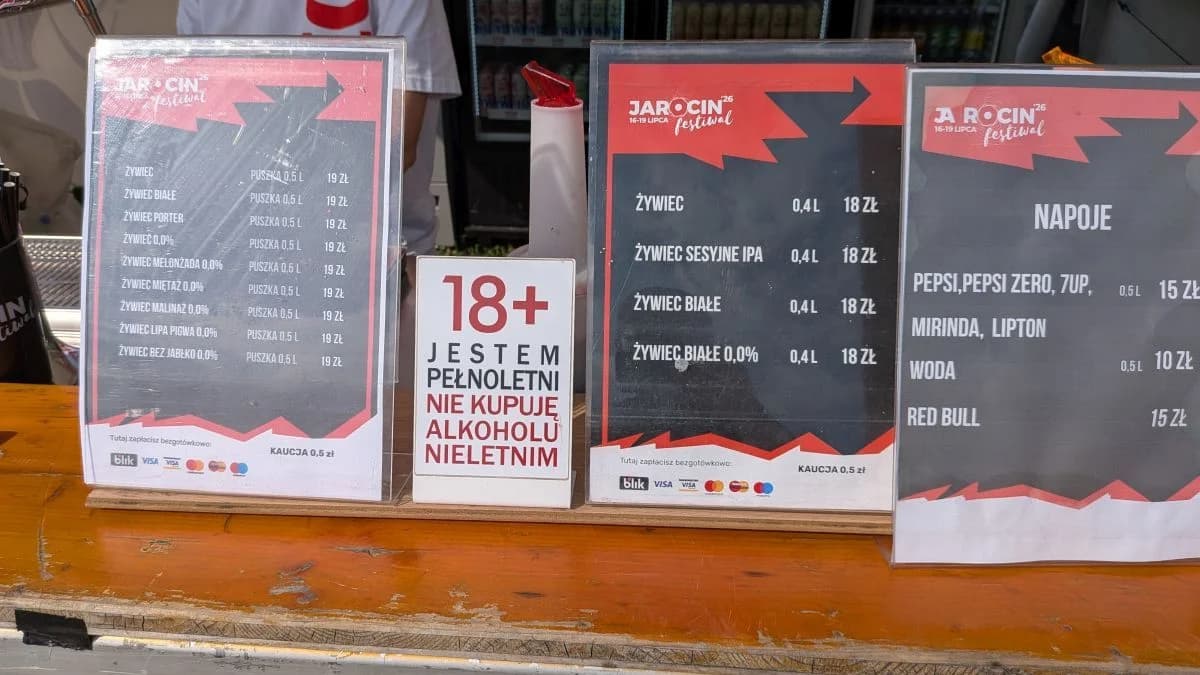 Ceny piwa i napojów bezalkoholowych w strefie gastronomicznej