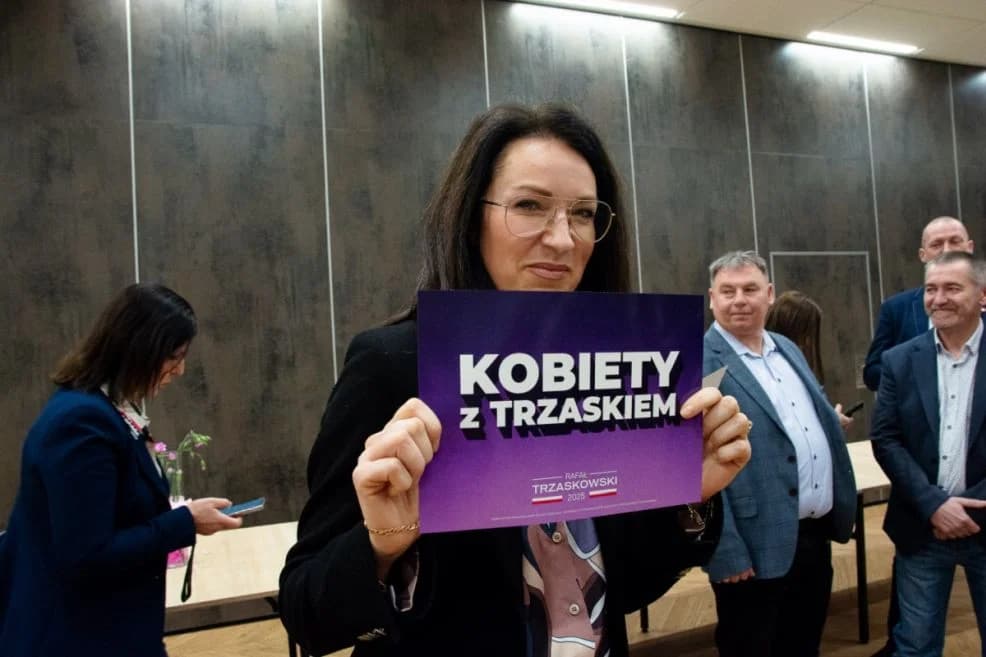 Kandydat na Prezydenta RP Rafał Trzaskowski w Jarocinie — zdjęcie 3 z 105