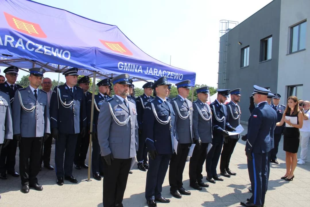 Święto Policji w Jarocinie. Policjanci odebrali awanse, padła ważna zapowiedź na 2027 rok