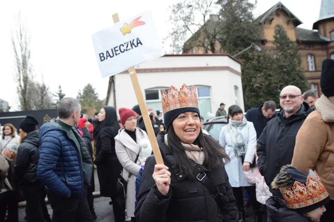 14. Jarocińskie Kolędowanie z Orszakiem Trzech Króli. Najwięcej było przedszkolaków  [ZDJĘCIA]