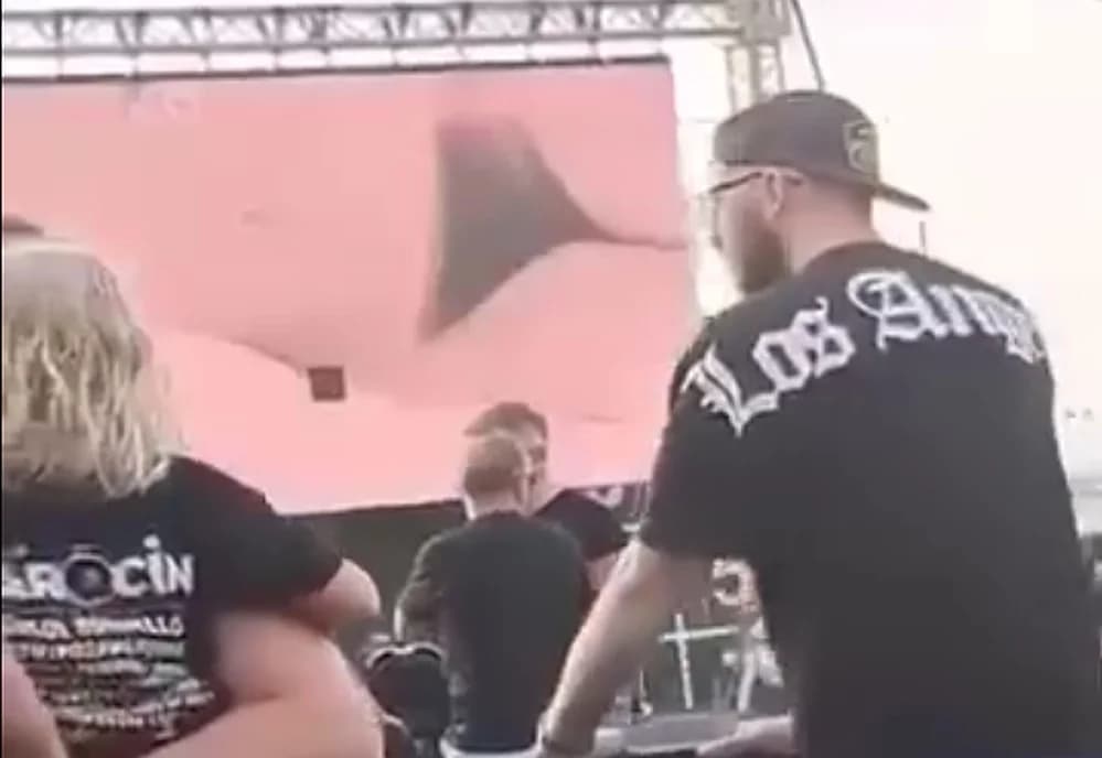 Niecenzuralne treści w Strefie Mieszkańca na Jarocin Festiwal. Ksiądz: To jest pornografia. Jest oświadczenie miasta — zdjęcie 5 z 5