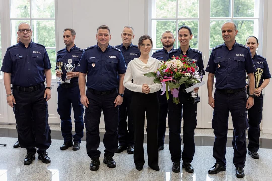 Jarocińscy policjanci nagrodzeni wojewódzkim konkursie „Patrol Roku 2024” — zdjęcie 4 z 15