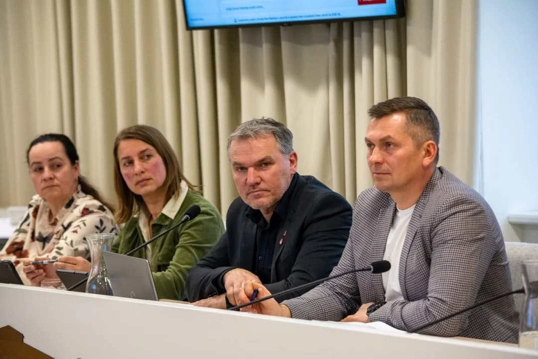 Jarocińscy radni podnieśli wynagrodzenie burmistrza. Ile będzie teraz zarabiała Urszula Wyremblewska-Korzyniewska? [ZDJĘCIA SONDA]