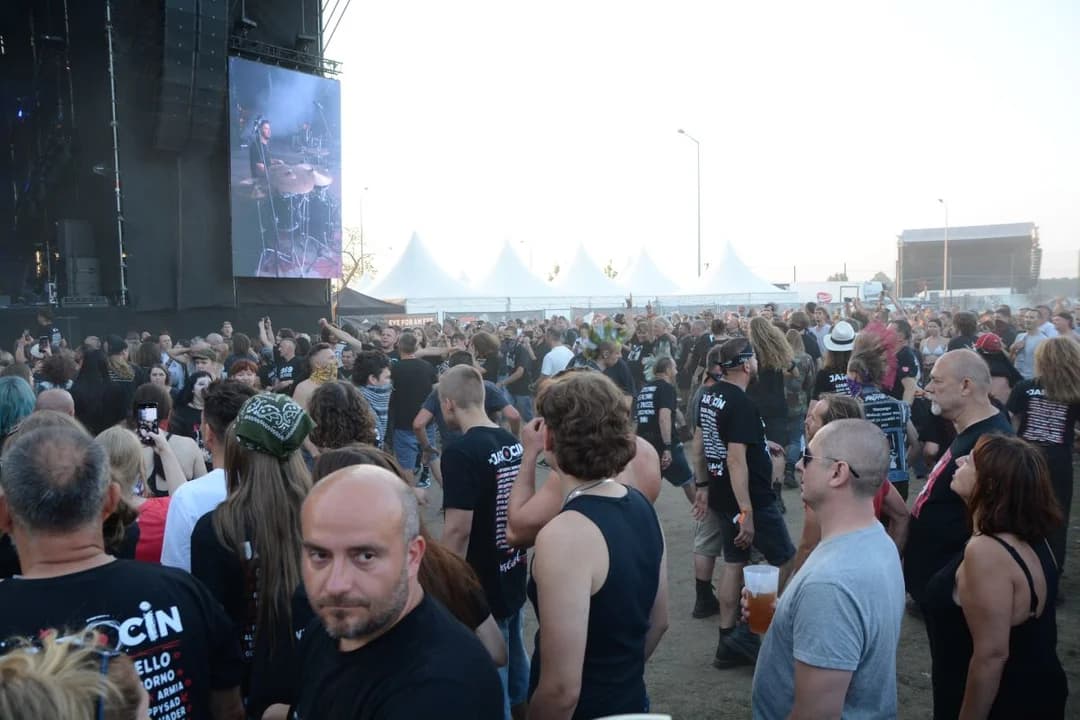 Ludzie na Jarocin Festiwal 2024