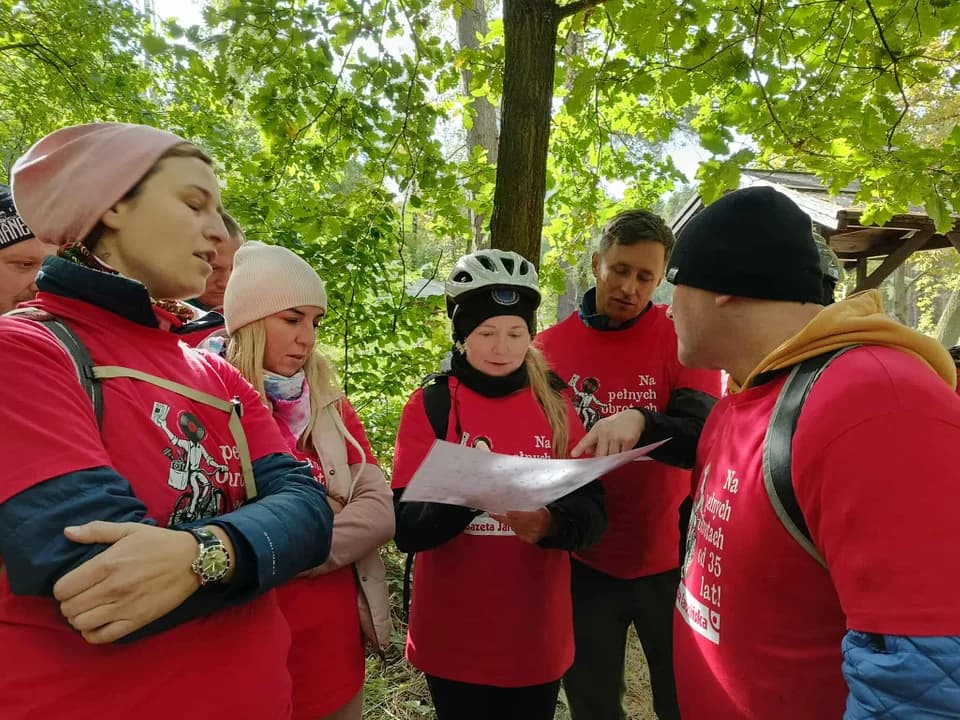 35 km na 35-lecie. Wyjątkowe urodziny „Gazety Jarocińskiej”. Niedzielne podchody z RoweLOVE Jarocin [ZDJĘCIA]